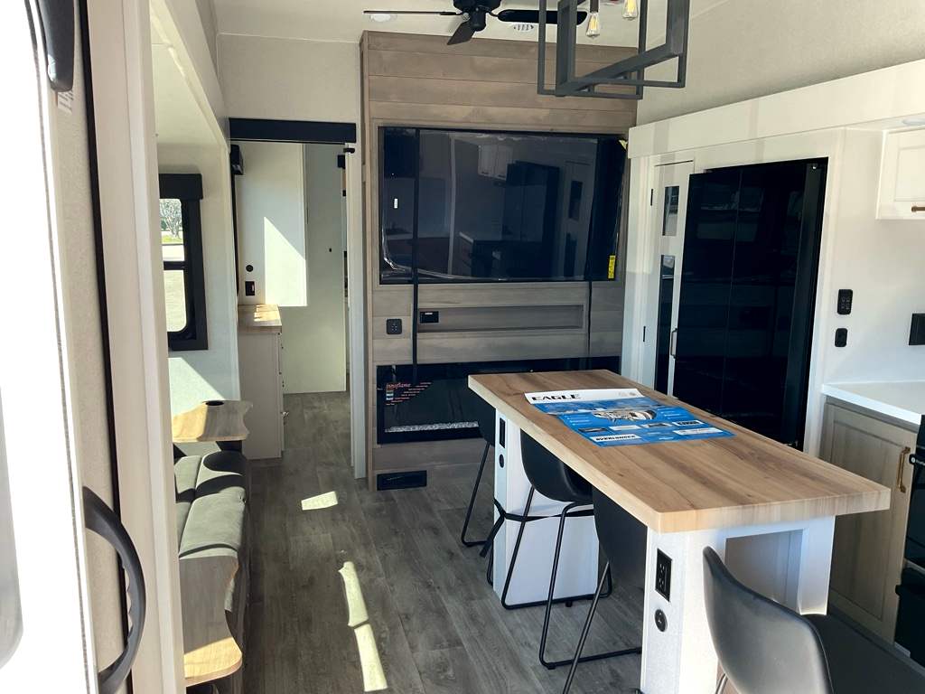 2026 JAYCO Eagle 367 TBTS - Image 31