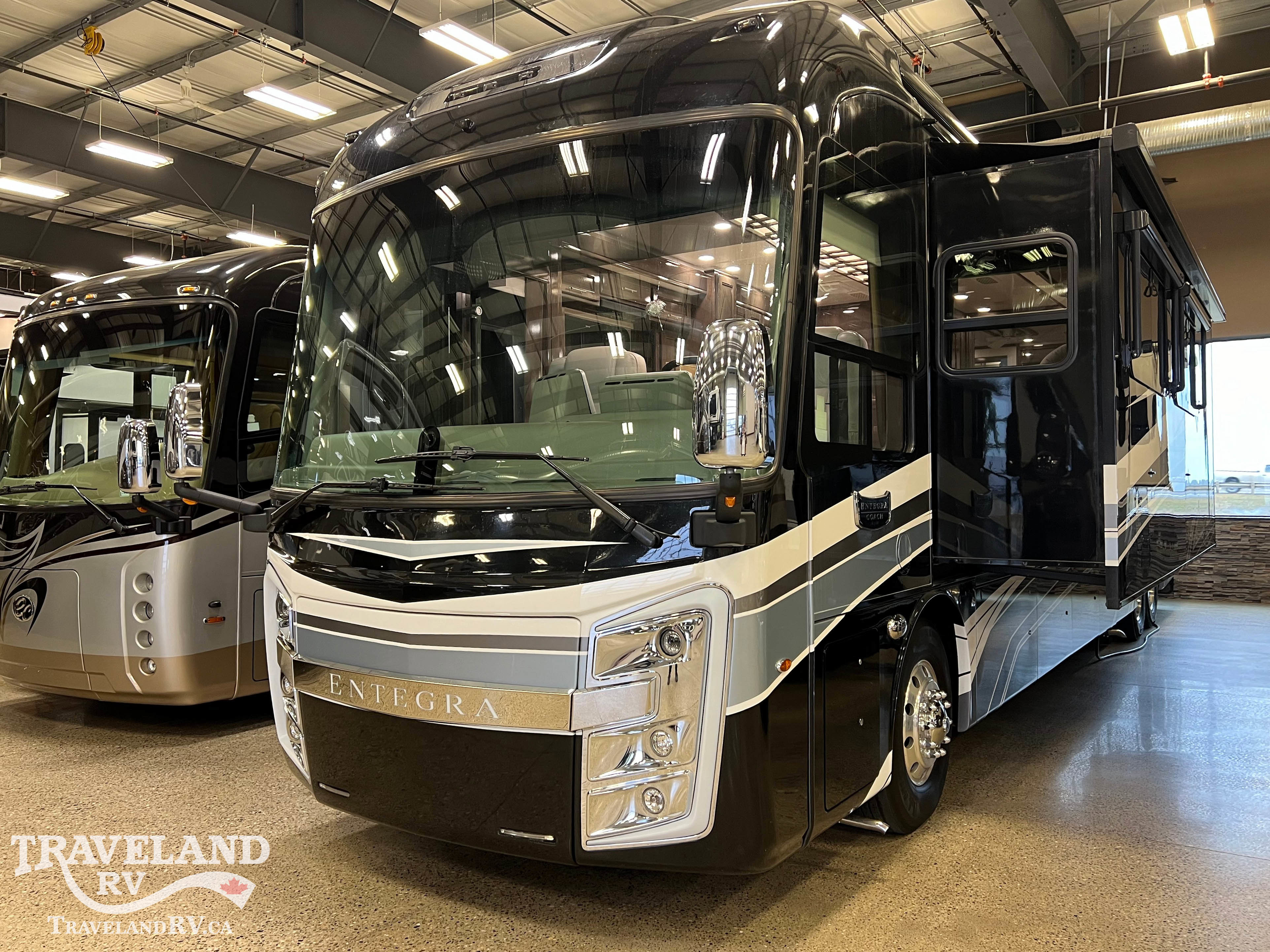 2023 Entegra Coach Aspire 44W - Image 5