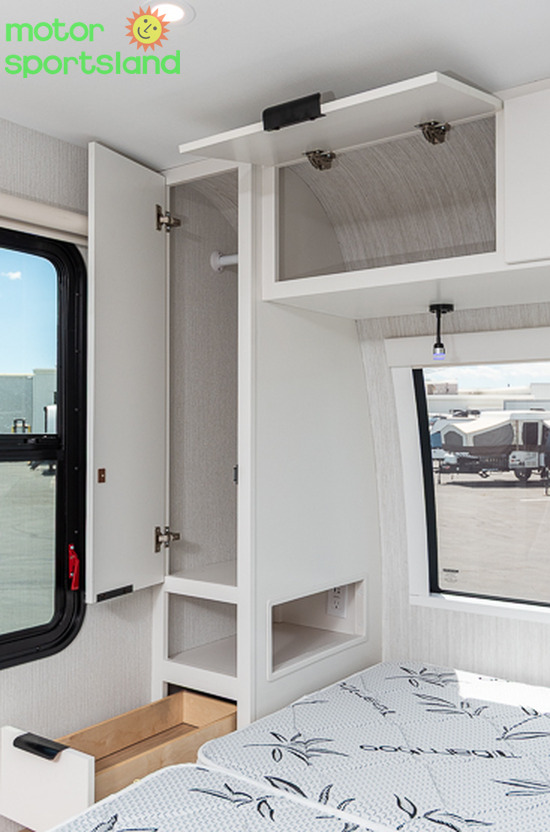2026 Winnebago Thrive 22MBH - Image 47