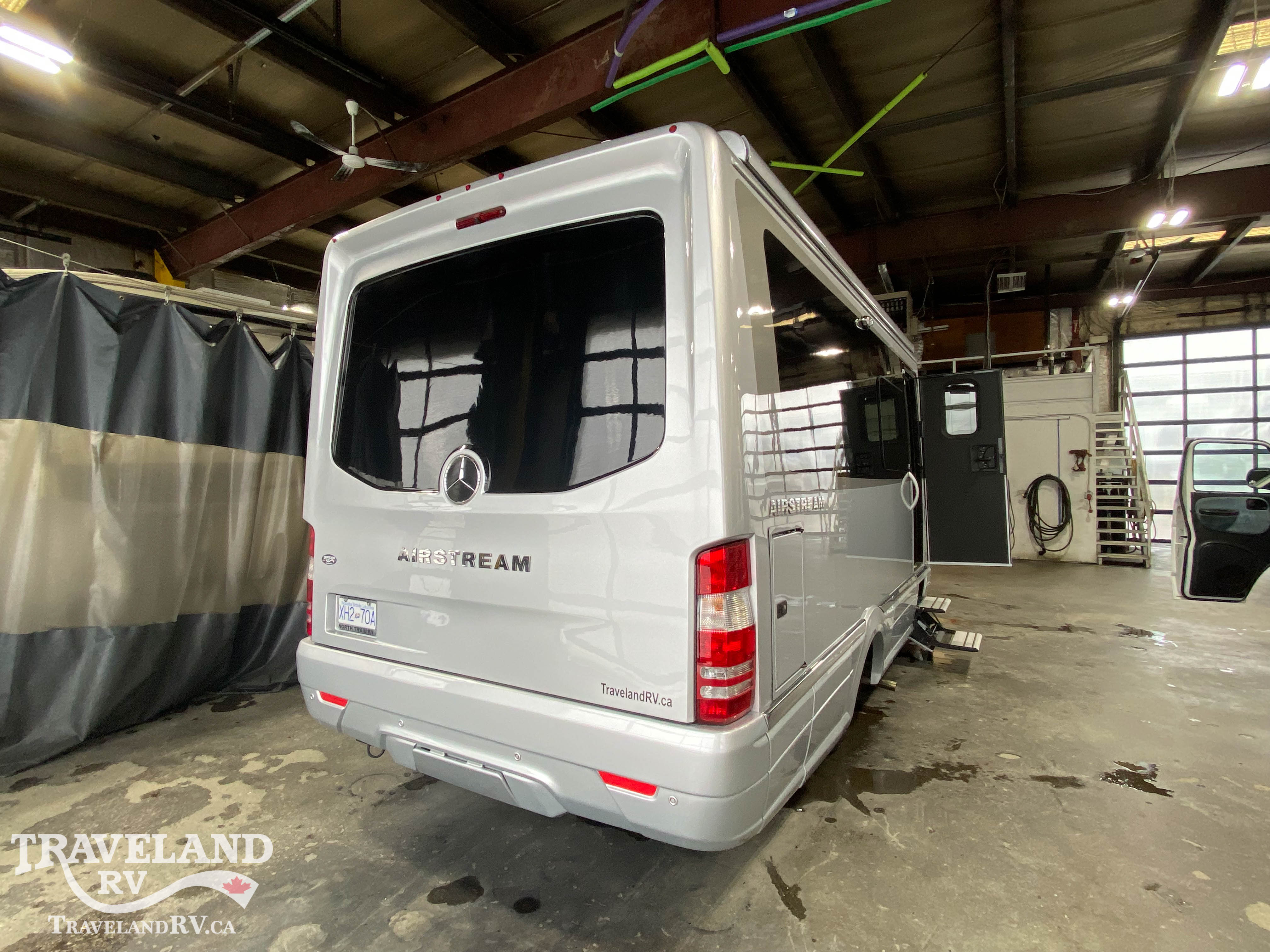 2023 AIRSTREAM ATLAS MURPHY SUITE E1 - Image 5