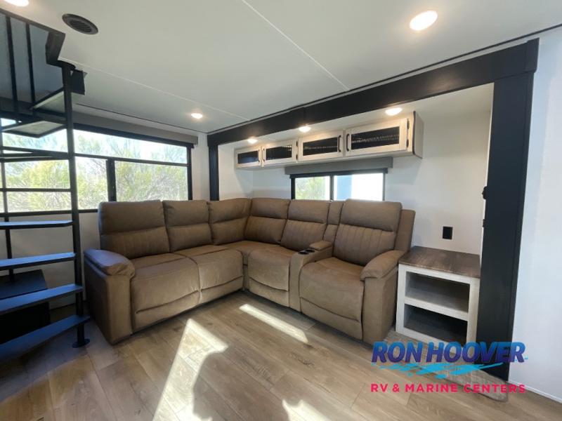 2026 PALOMINO PUMA 423LFT - Image 9