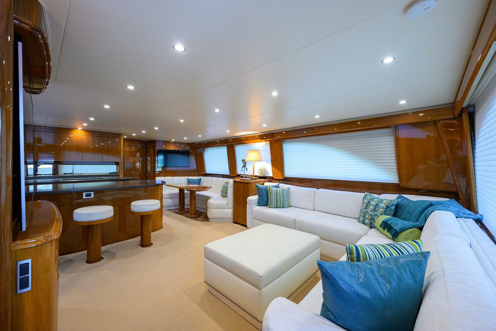 2014 Viking 76 Enclosed Bridge - Image 7