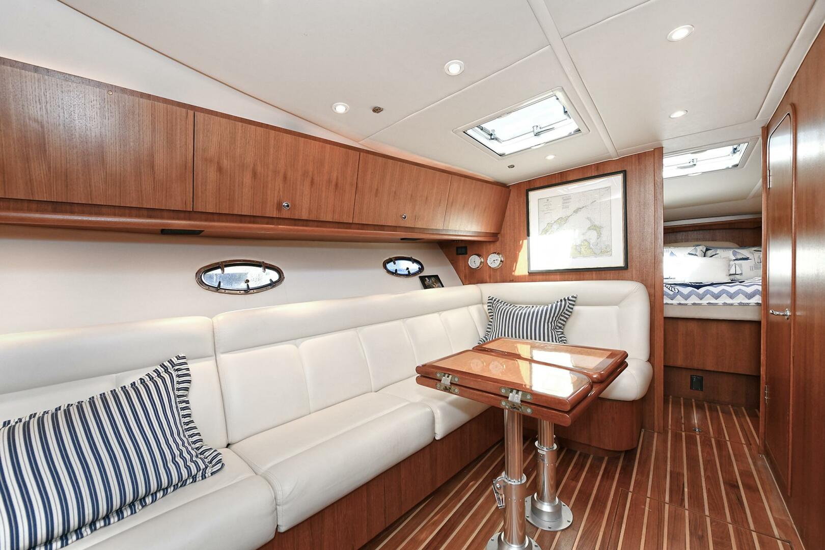 2008 Tiara Yachts 4200 Open - Image 37