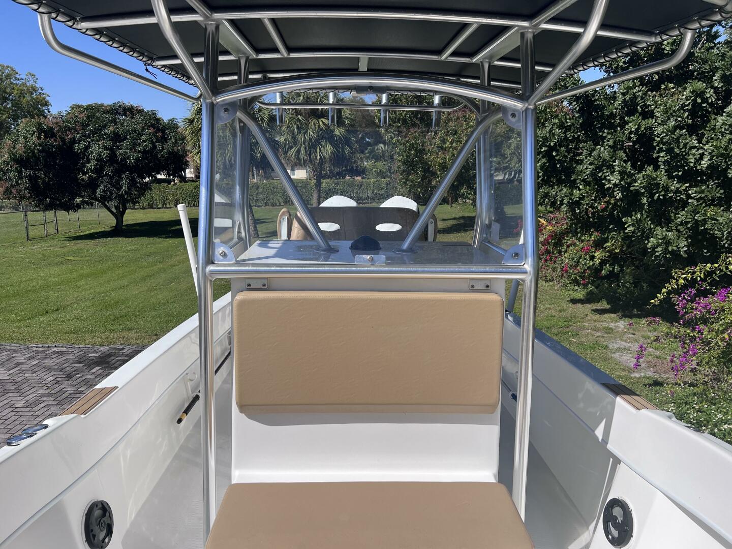 2022 Dusky 278 CENTER CONSOLE - Image 11