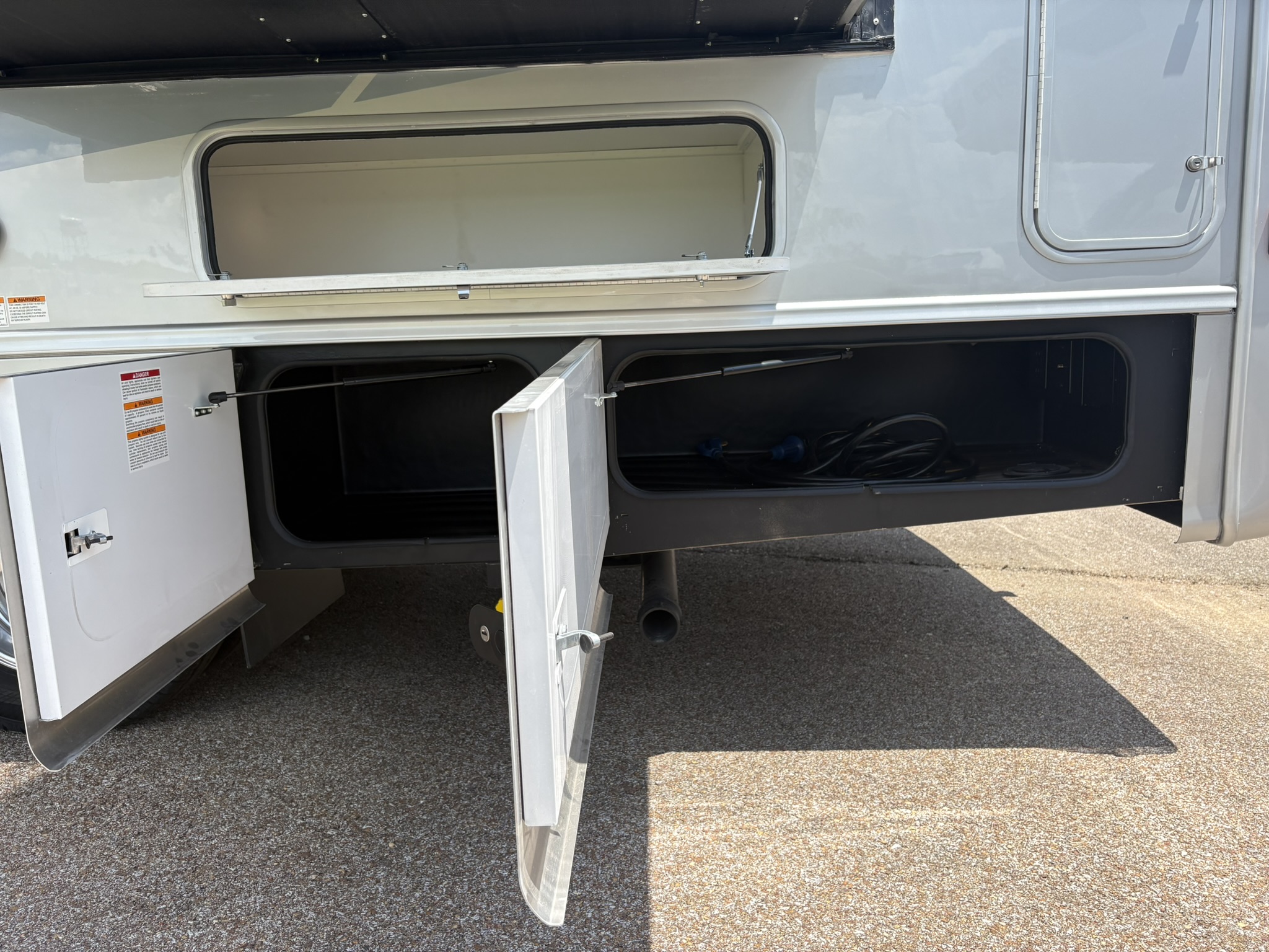 2027 JAYCO MELBOURNE PRESTIGE 25LP - Image 14