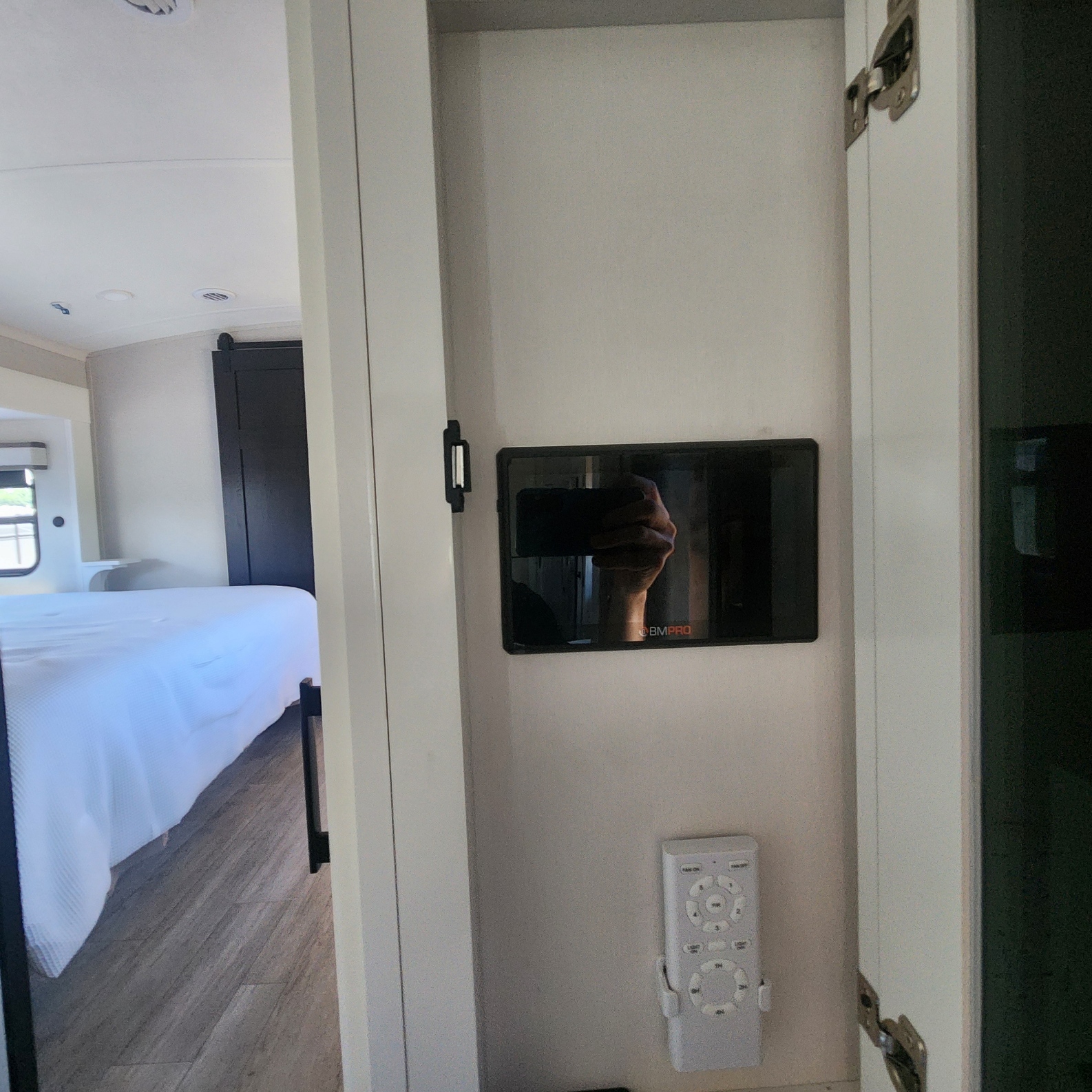 2026 JAYCO PINNACLE 38FBRK - Image 38