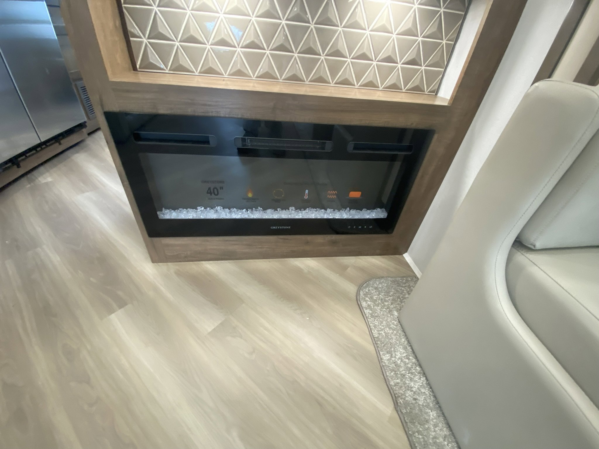 2026 JAYCO SENECA 37M - Image 27