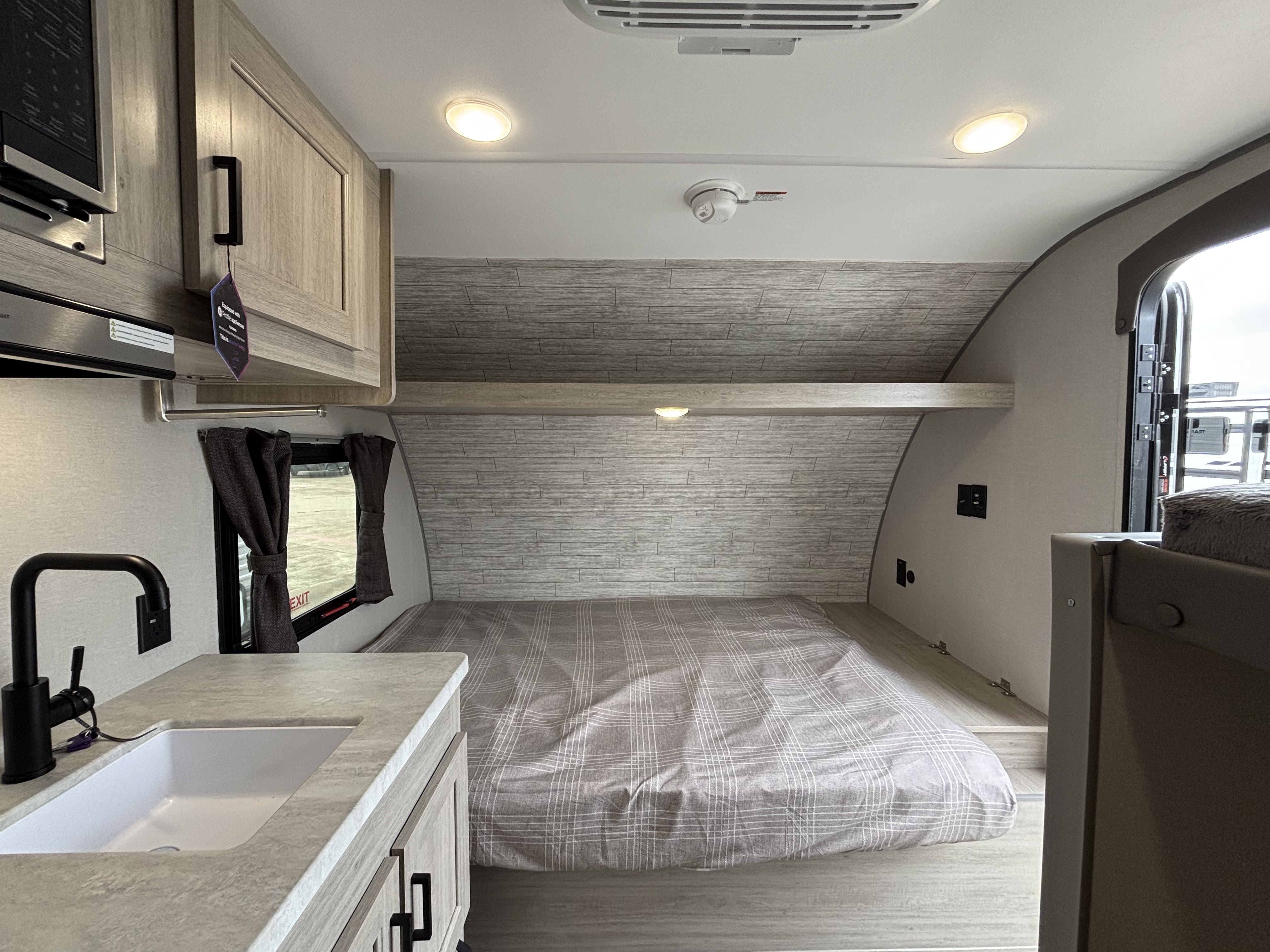 2026 Coachmen Catalina Summit Series 7 134BHX - Image 10