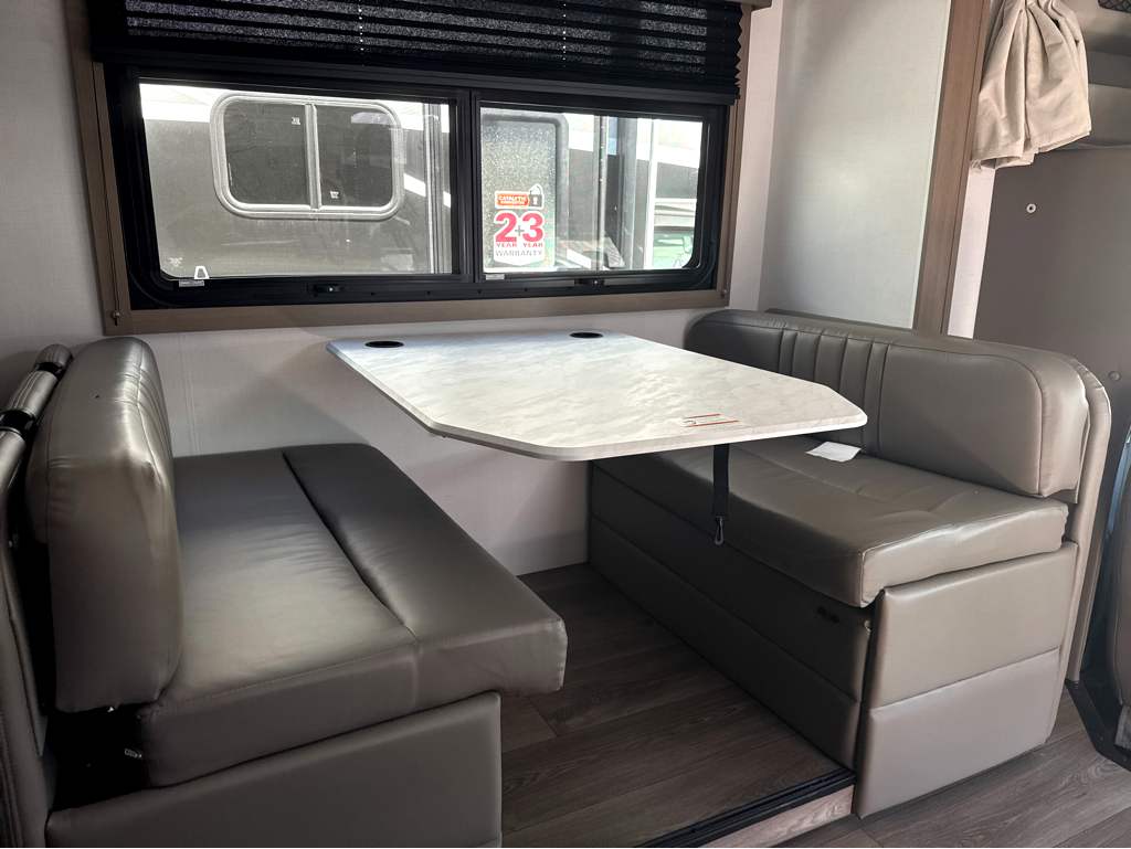 2027 ENTEGRA COACH ODYSSEY 30Z - Image 16