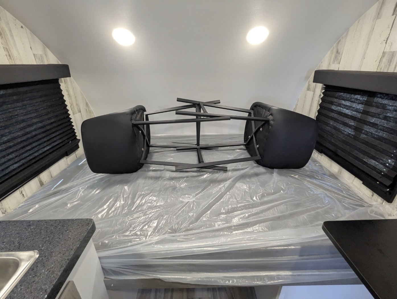 2025 Travel Lite Rove Lite 16RE - Image 18