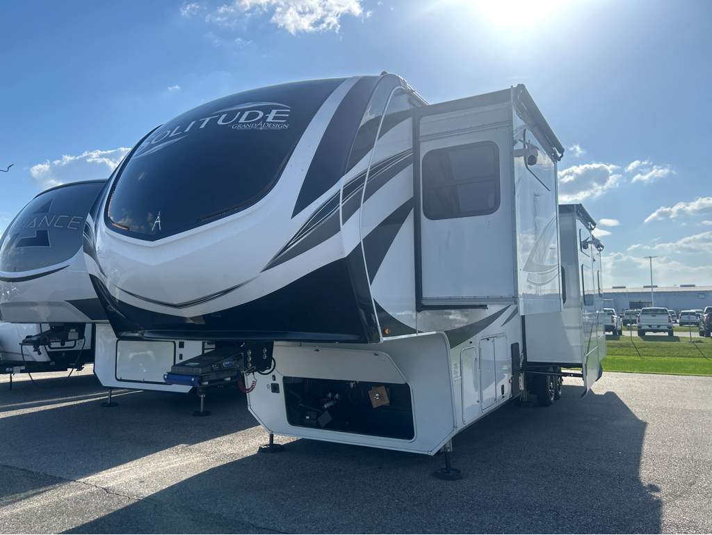 2023 GRAND DESIGN SOLITUDE 378MBS - Image 2
