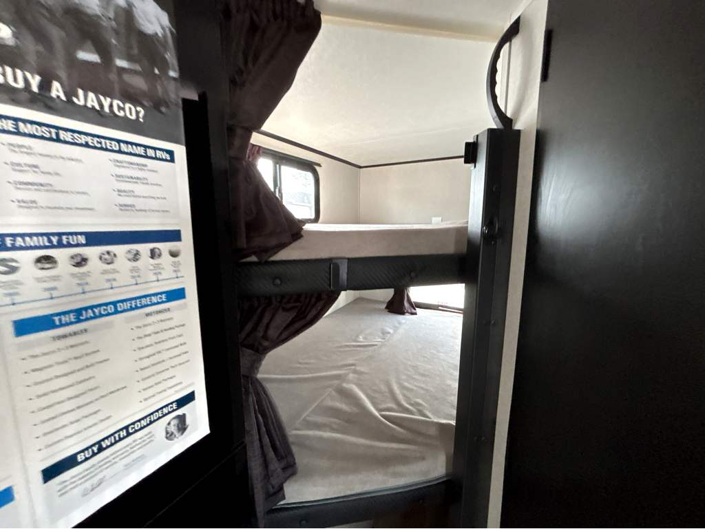 2026 JAYCO JAY FEATHER AIR 19MBS - Image 16