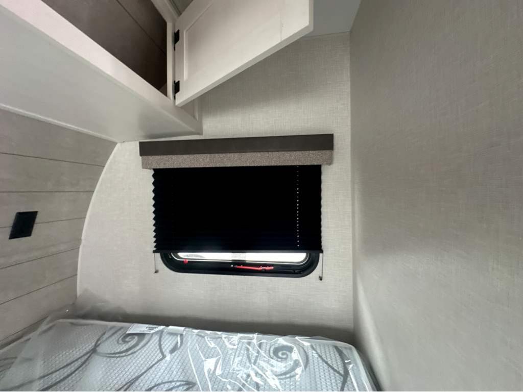 2026 VENTURE RV SIENNA 140VFD - Image 28