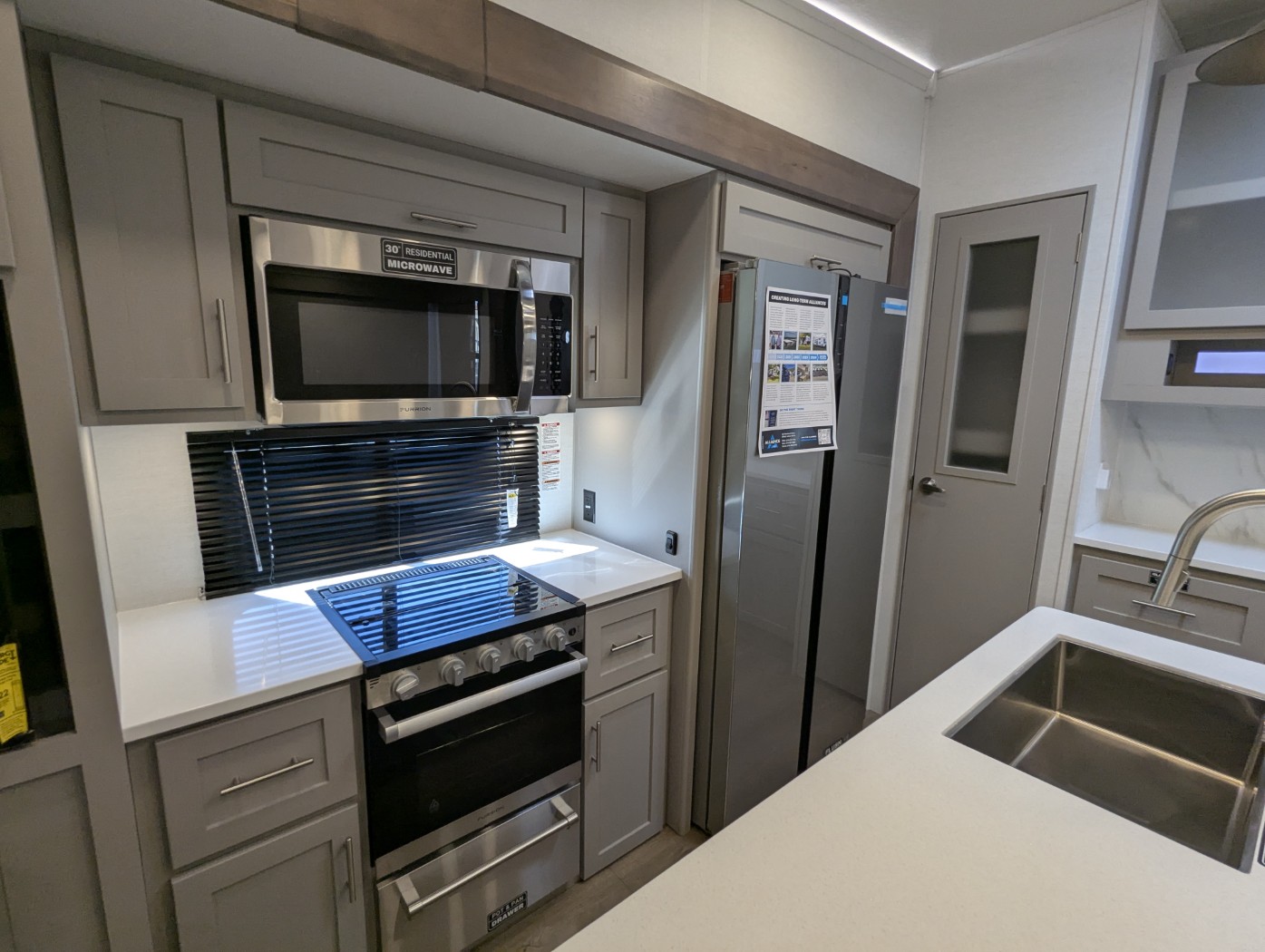 2026 Alliance RV Avenue 39MBR - Image 31