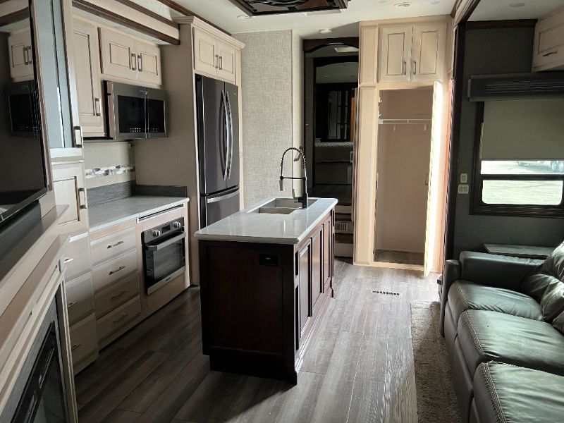 2021 DRV Full House LX455 - Image 16
