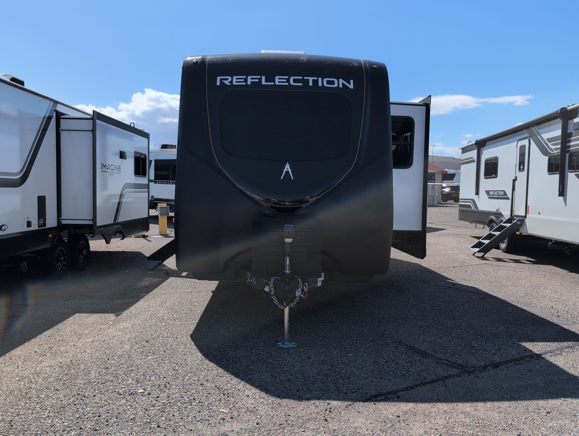 2027 Grand Design Reflection Travel Trailer 322FKTS - Image 4