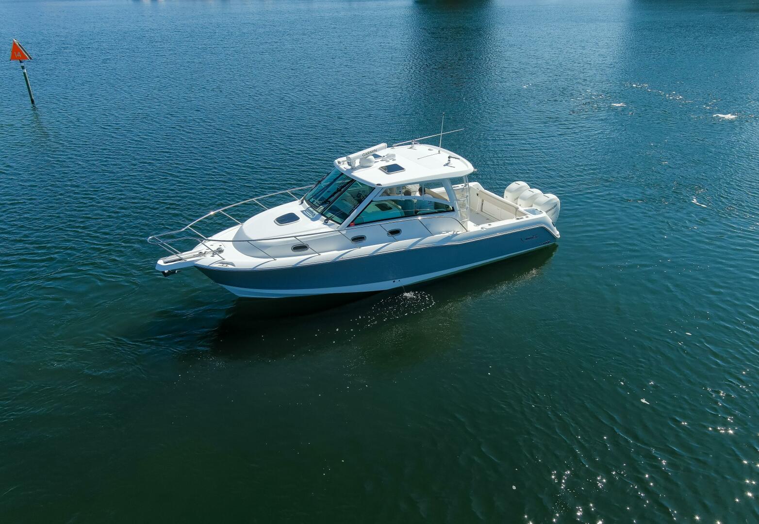 2019 Boston Whaler 345 CONQUEST - Image 29