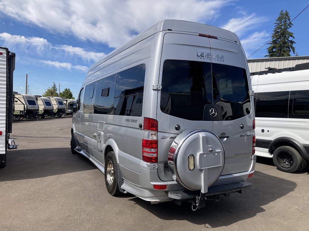 2014 Leisure Travel Free Spirit FS22 - Image 3