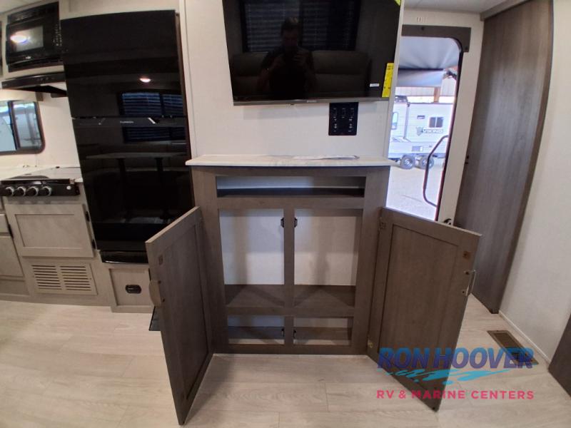 2025 COACHMEN 282DORM - Image 45