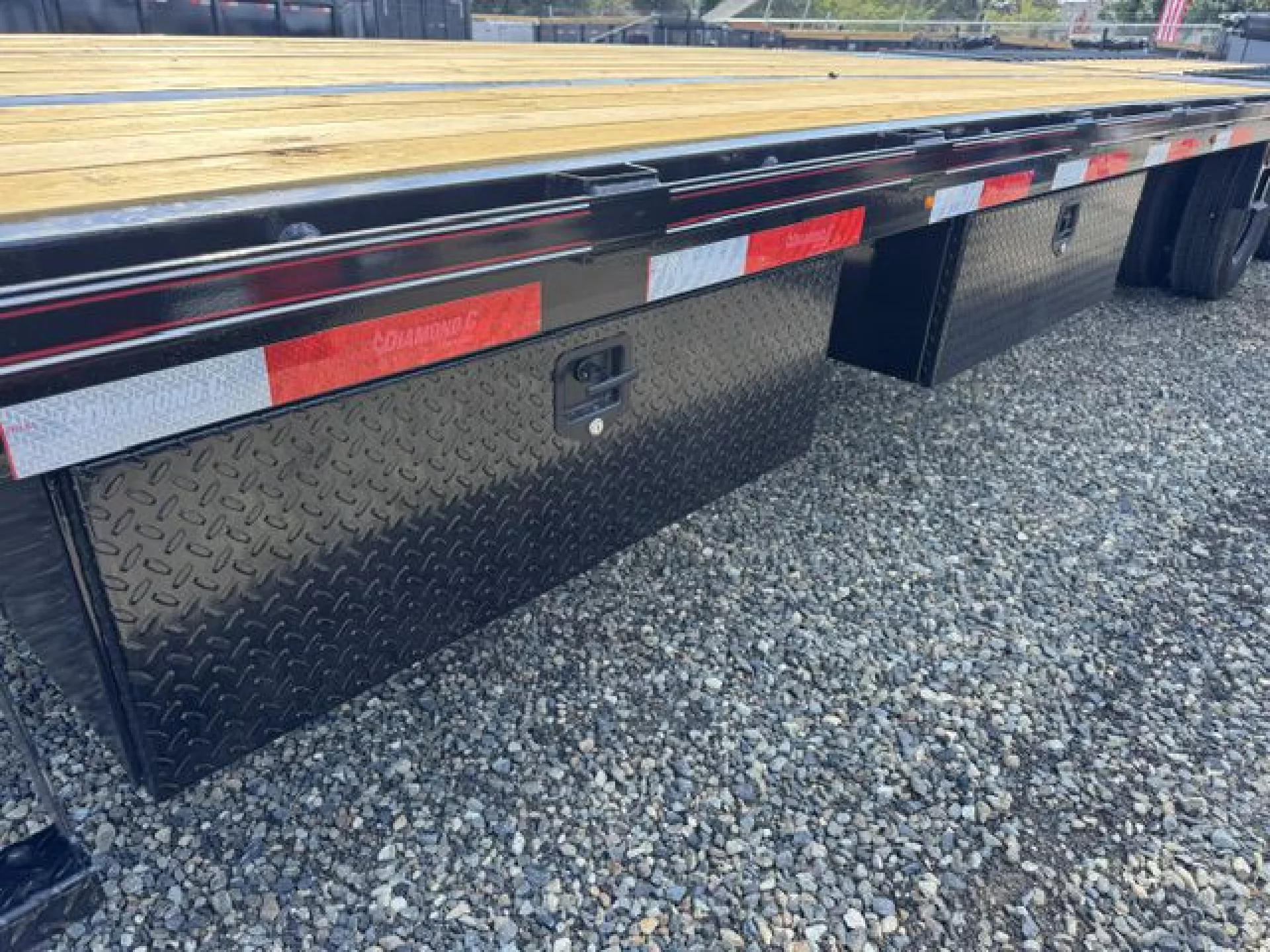 2027 DIAMOND C TRAILERS DIAMOND C FMAX212HDT 2.0 L32X102 PA 25.9K - Image 5