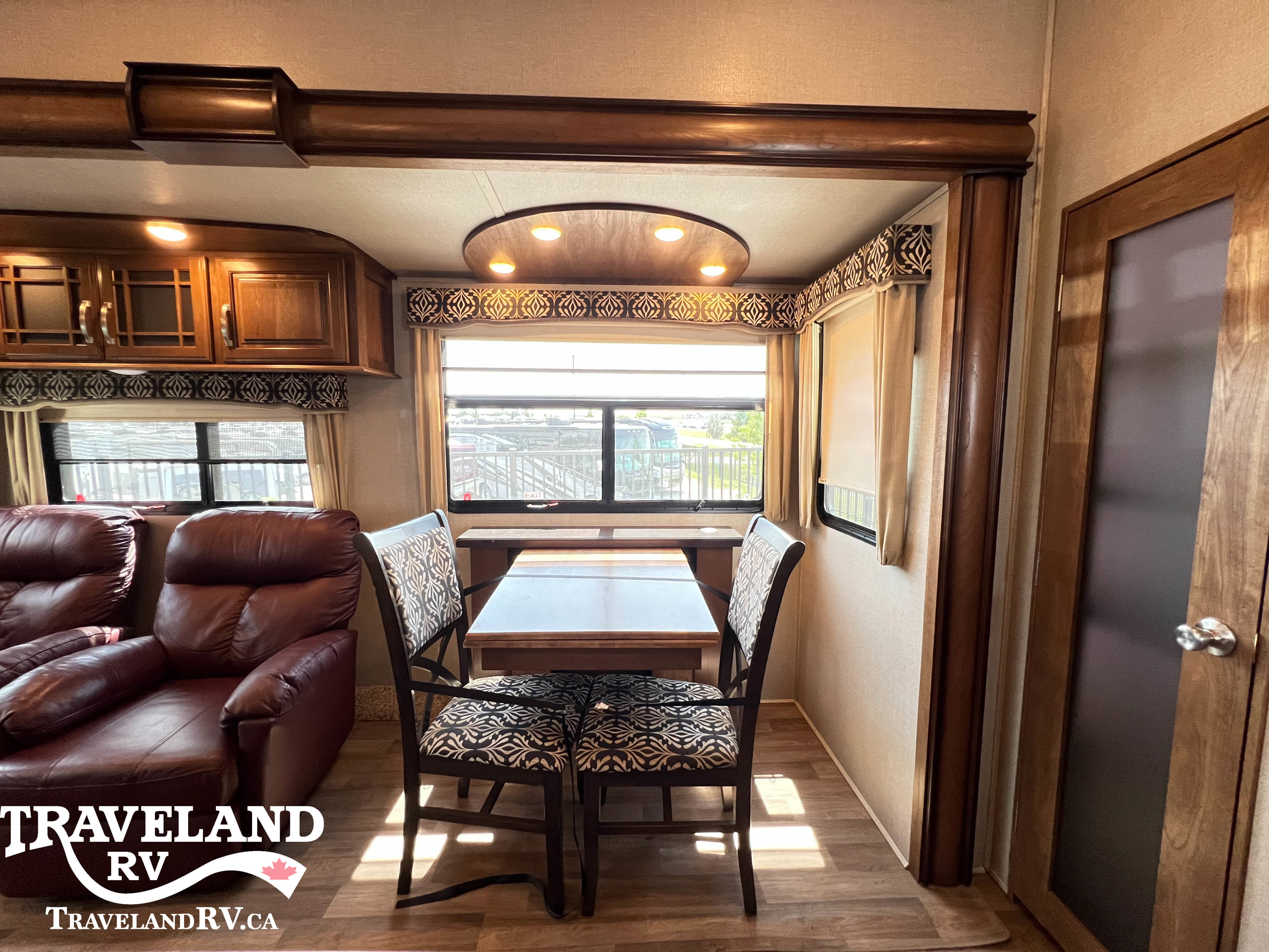 2018 KEYSTONE MONTANA 3160RL LEGACY EDITION - Image 24