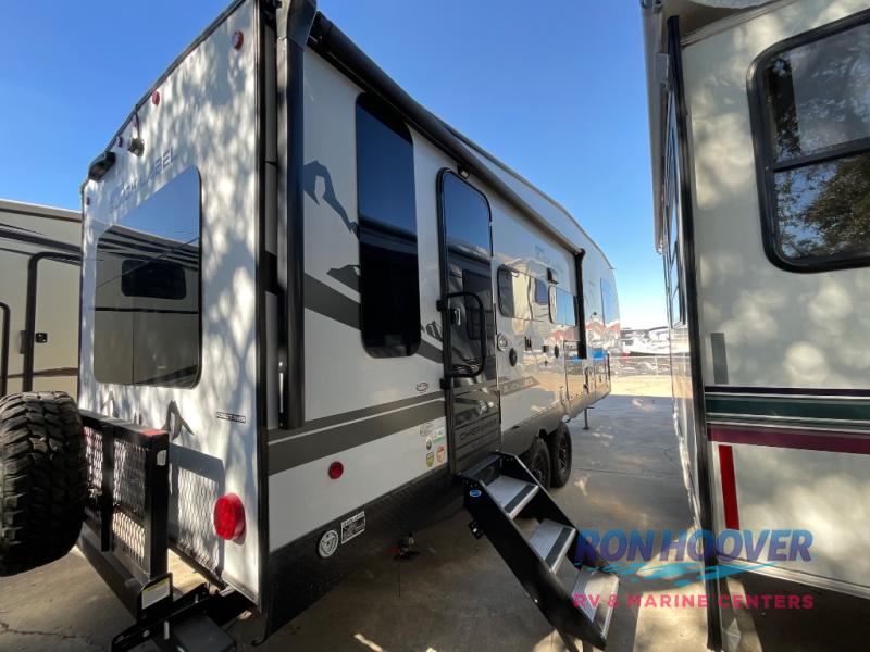 2023 FOREST RIVER CHEROKEE BLACK LABEL M245TRBL - Image 6