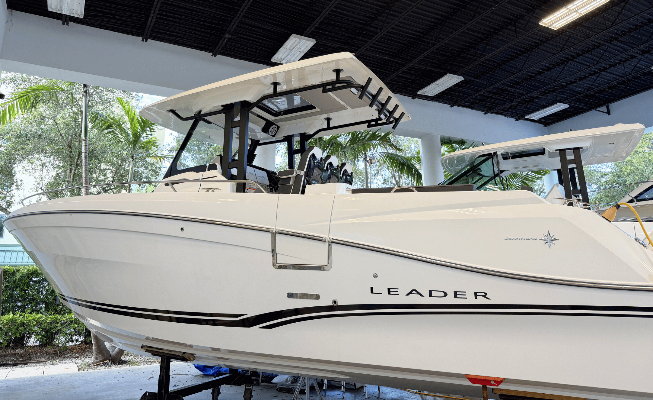 2024 JEANNEAU LEADER 10.5 CC - Image 1