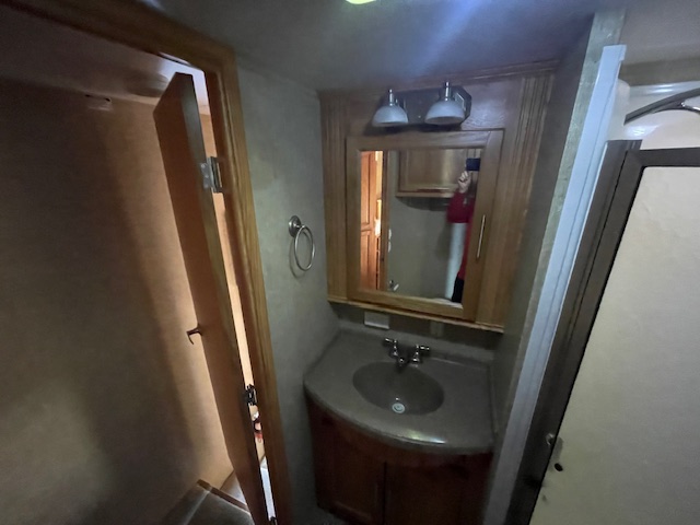 2011 NU-WA HITCHHIKER LS 29.5 FKLS - Image 20