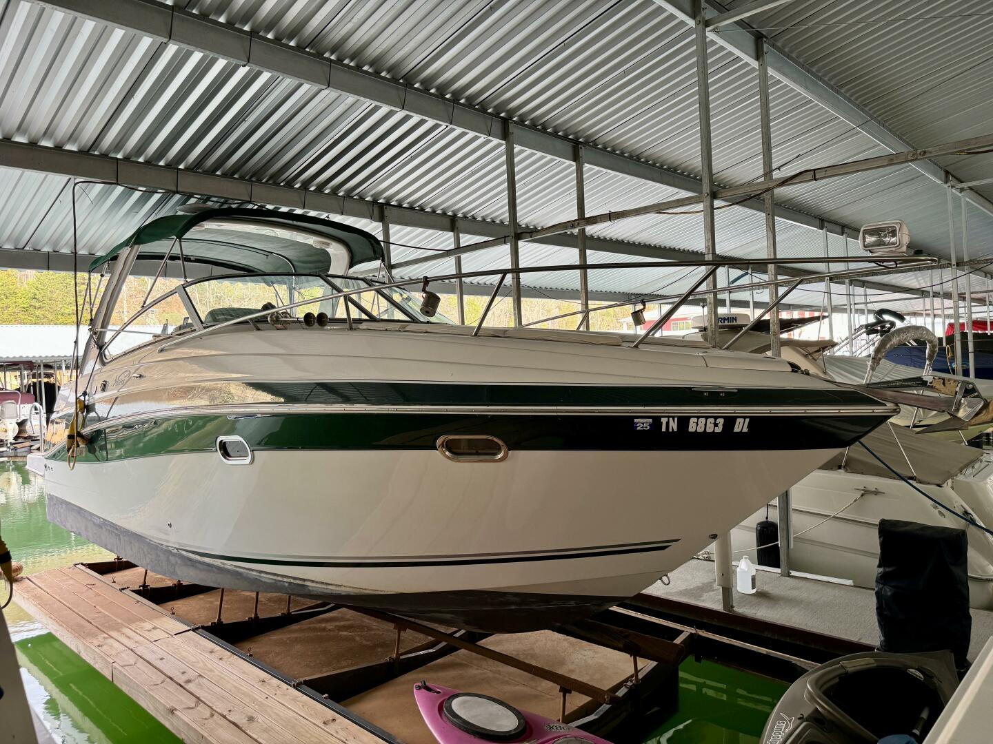 2004 Four Winns Vista 288 - Image 102