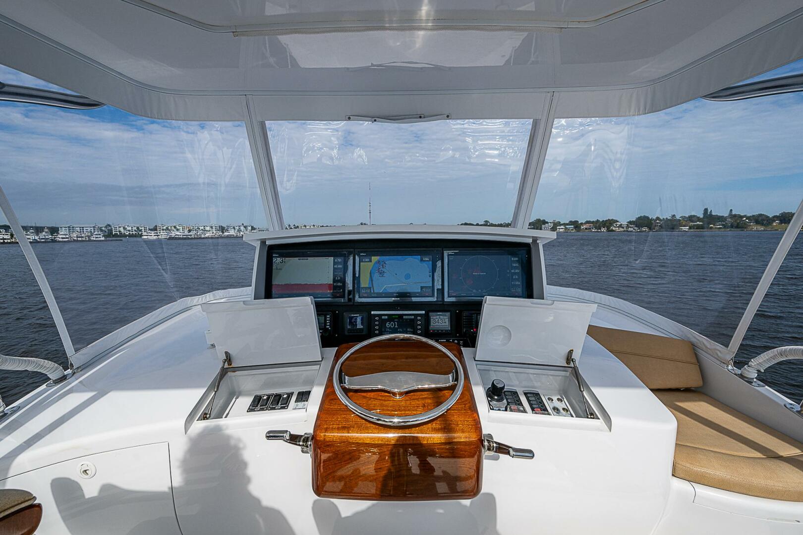 2017 F&S Cusotm Express Sportfish - Image 10