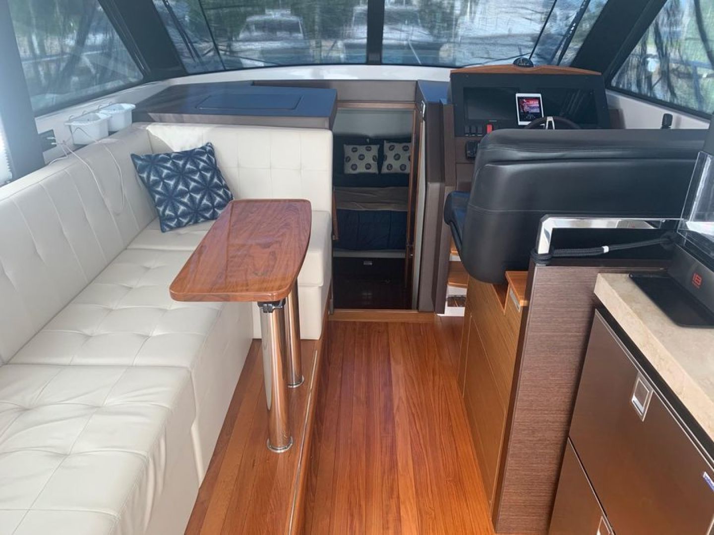 2017 Tiara Yachts - Image 9