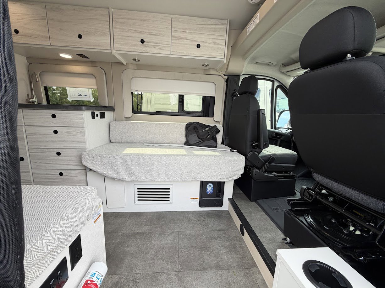 2026 JAYCO COMET 18C - Image 12