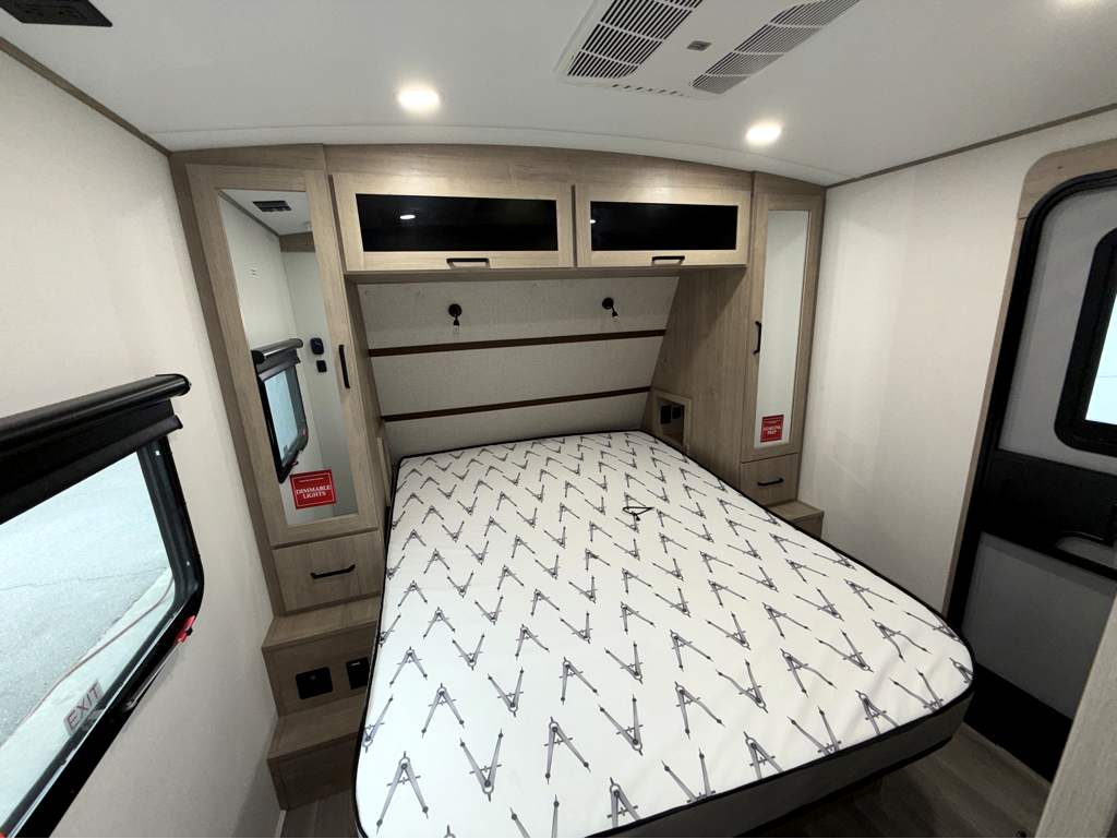 2026 GRAND DESIGN IMAGINE 2300MK - Image 25