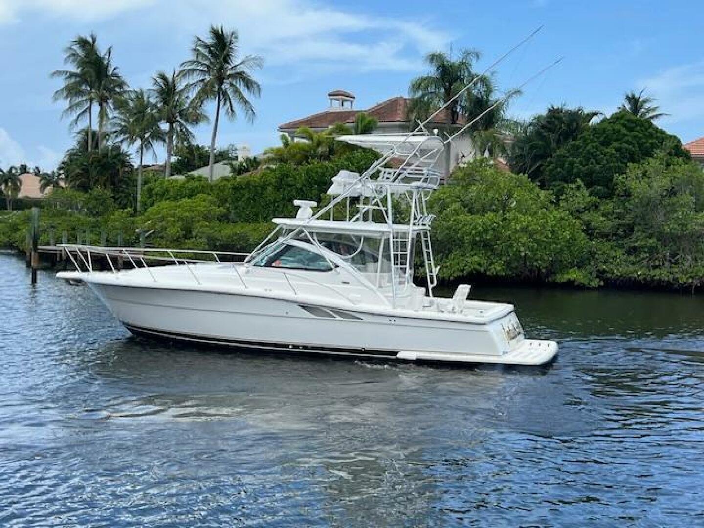 2003 Tiara Yachts 3800 Open - Image 25
