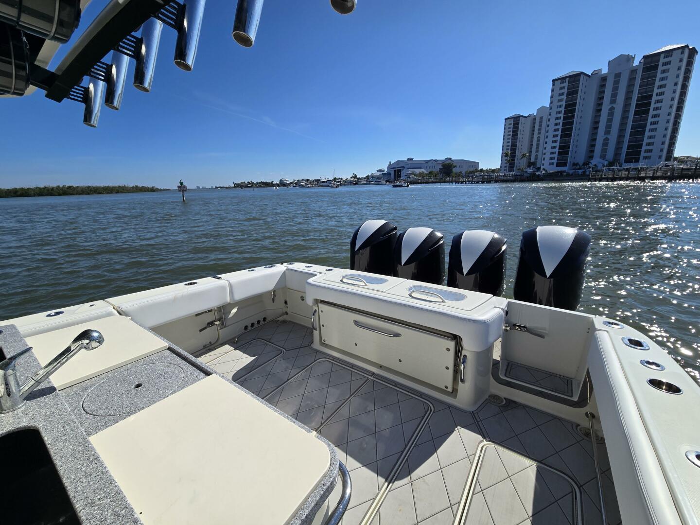 2018 HCB 42 Siesta - Image 20