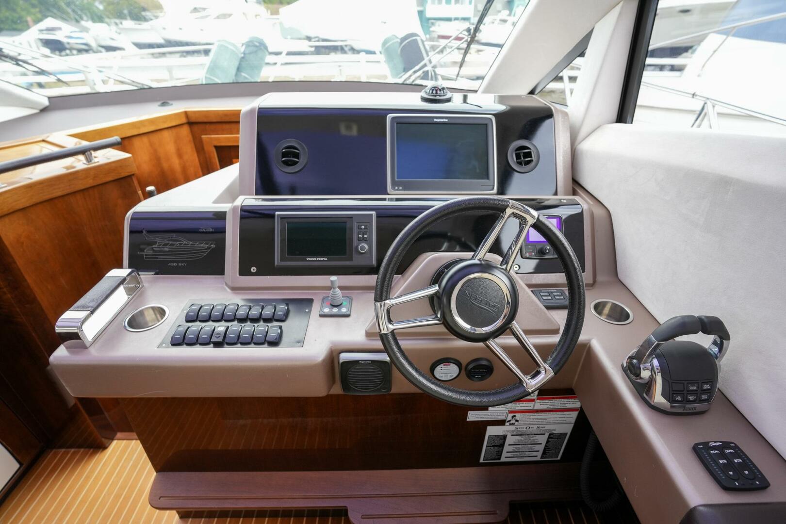 2017 Galeon 43 SKY Base - Image 23