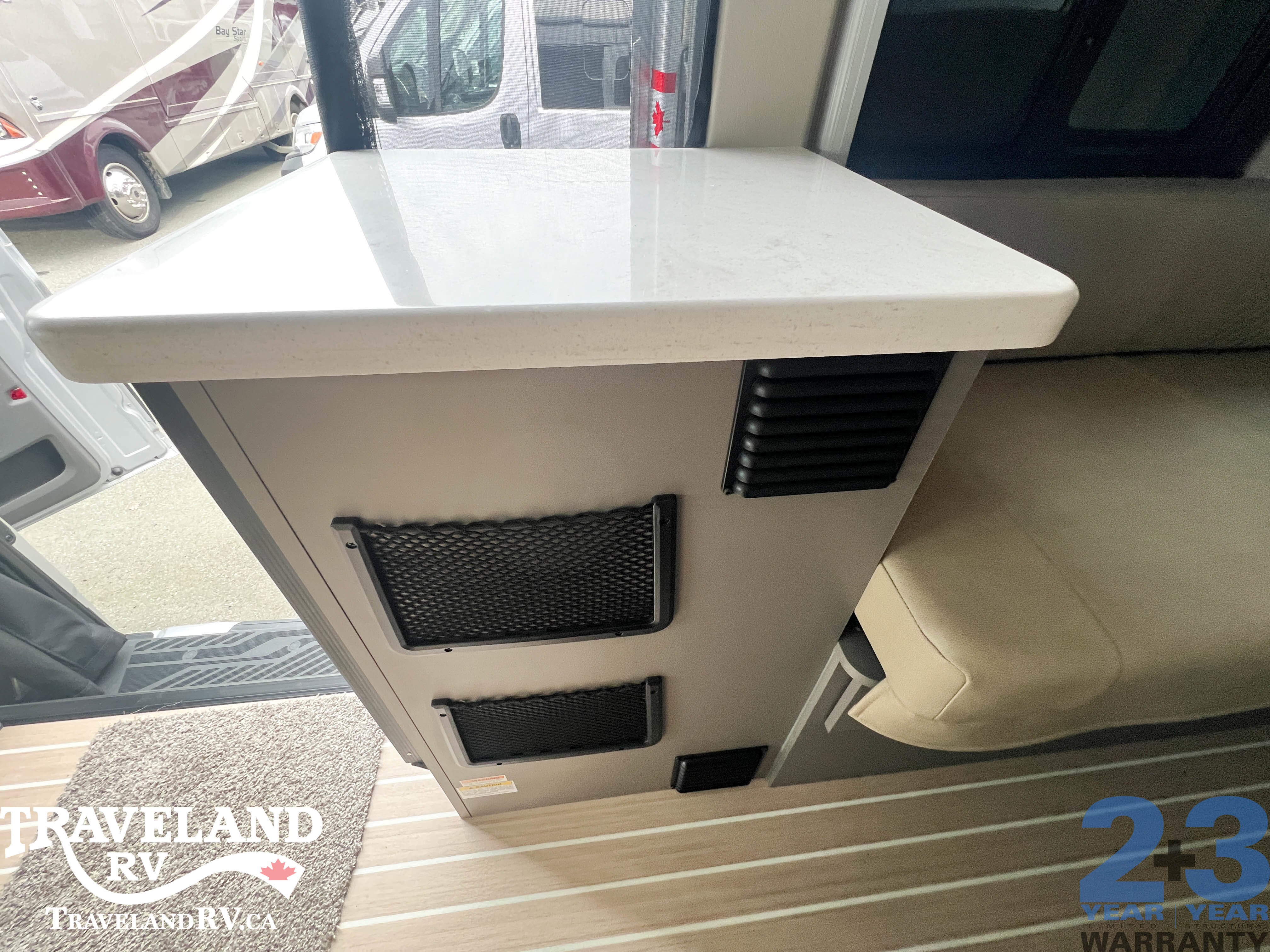 2026 JAYCO SOLSTICE 21T AWD - Image 11