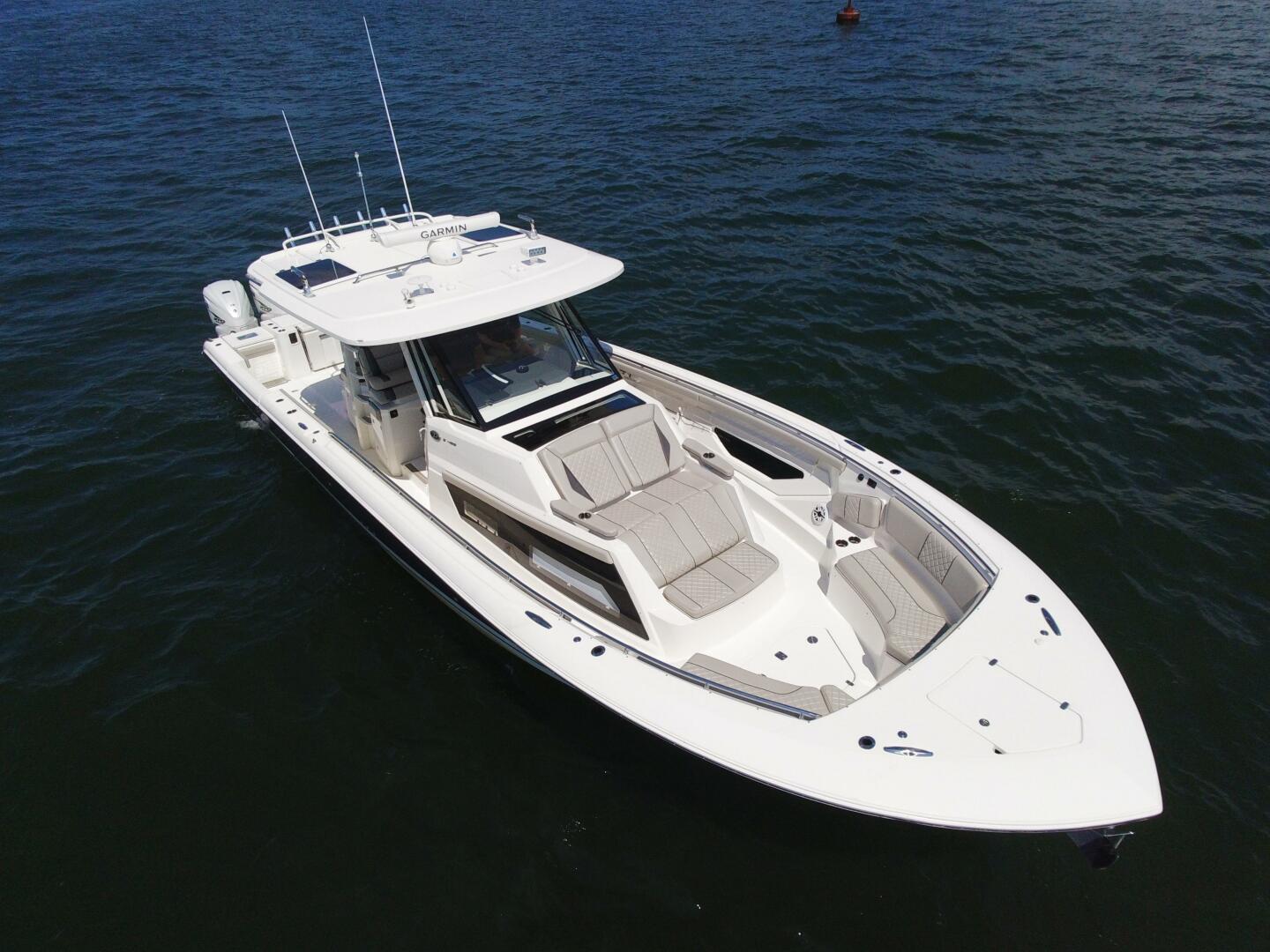 2021 PURSUIT S 428 Sport Base - Image 2