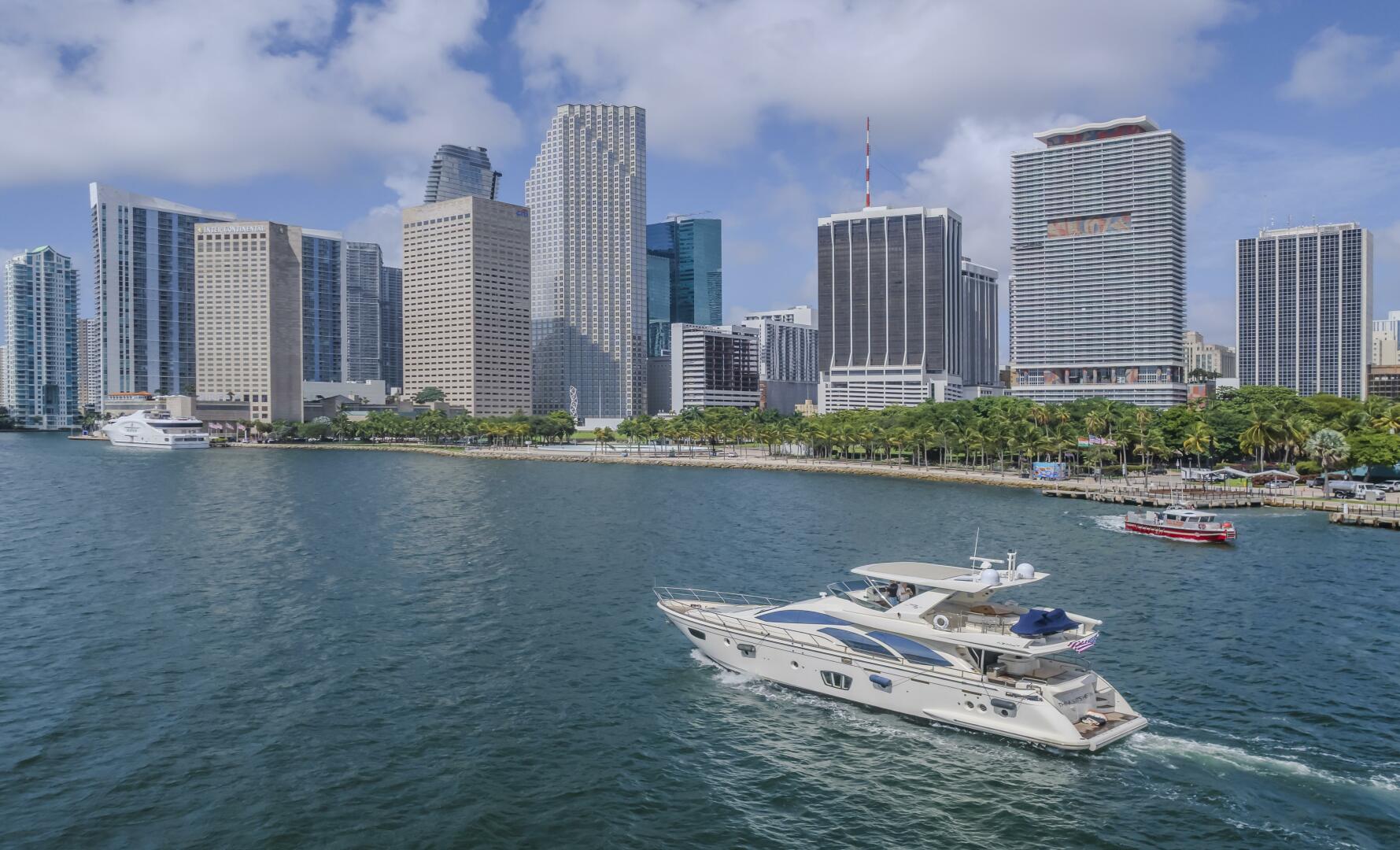 2008 Azimut 75 - Image 55
