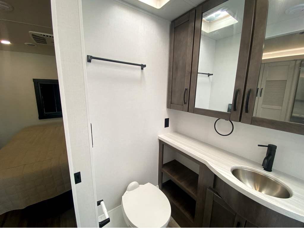 2026 ENTEGRA COACH VISION XL 34G - Image 29