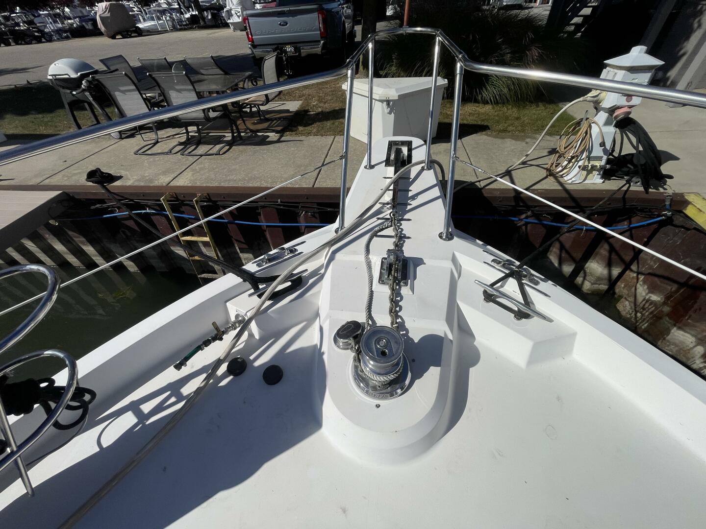 1993 Viking 50 Motor Yacht - Image 17