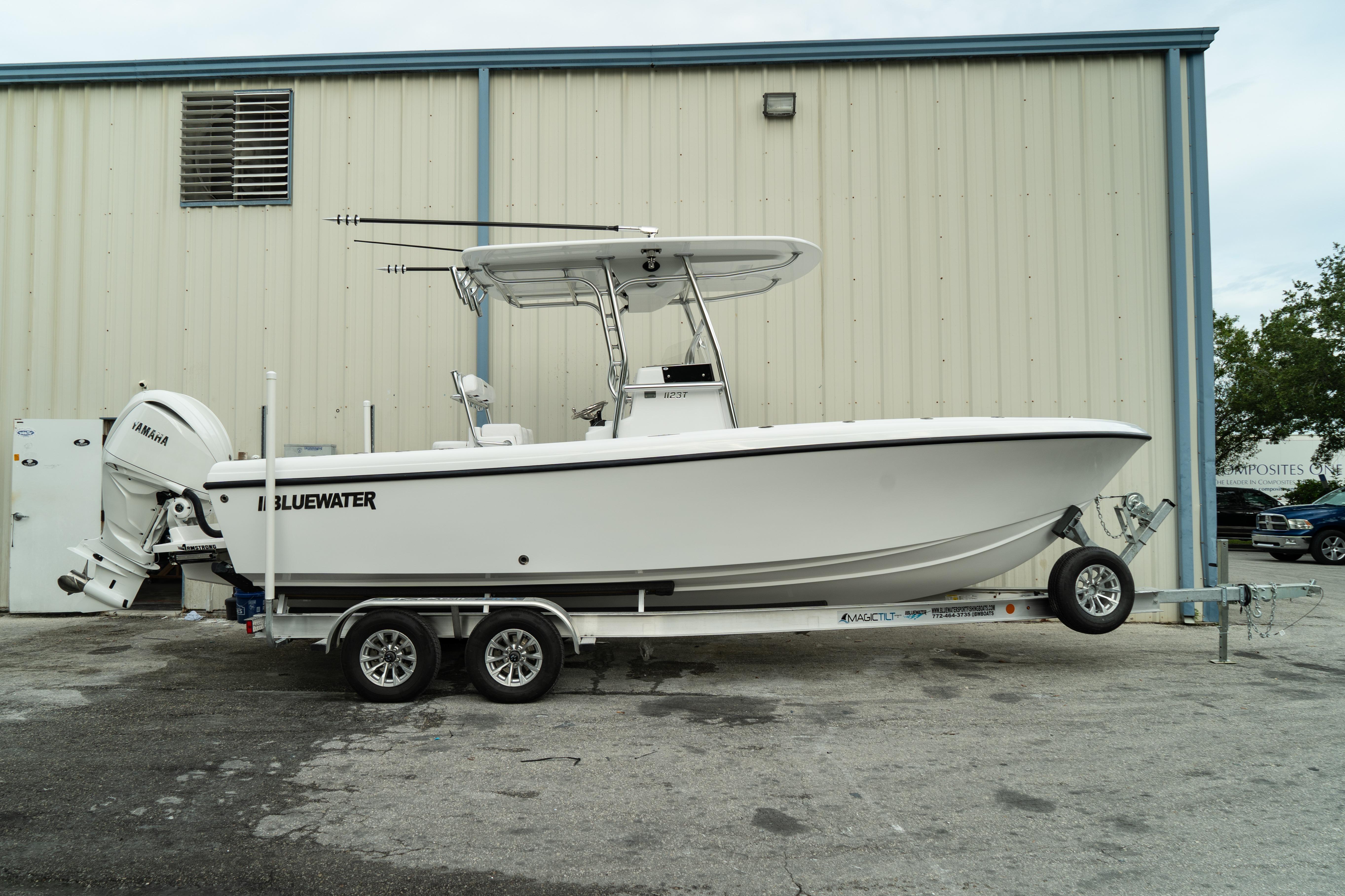 2027 Bluewater Sportfishing 23t - Image 9