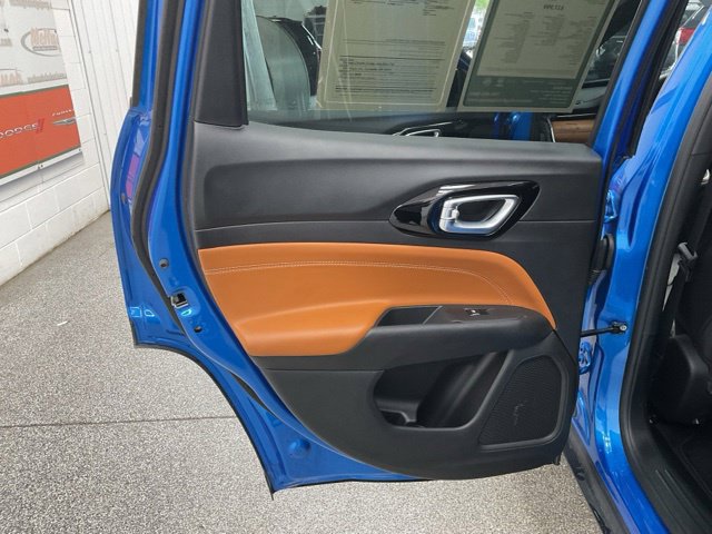 2025 Jeep Compass Limited 4x4 - Image 16