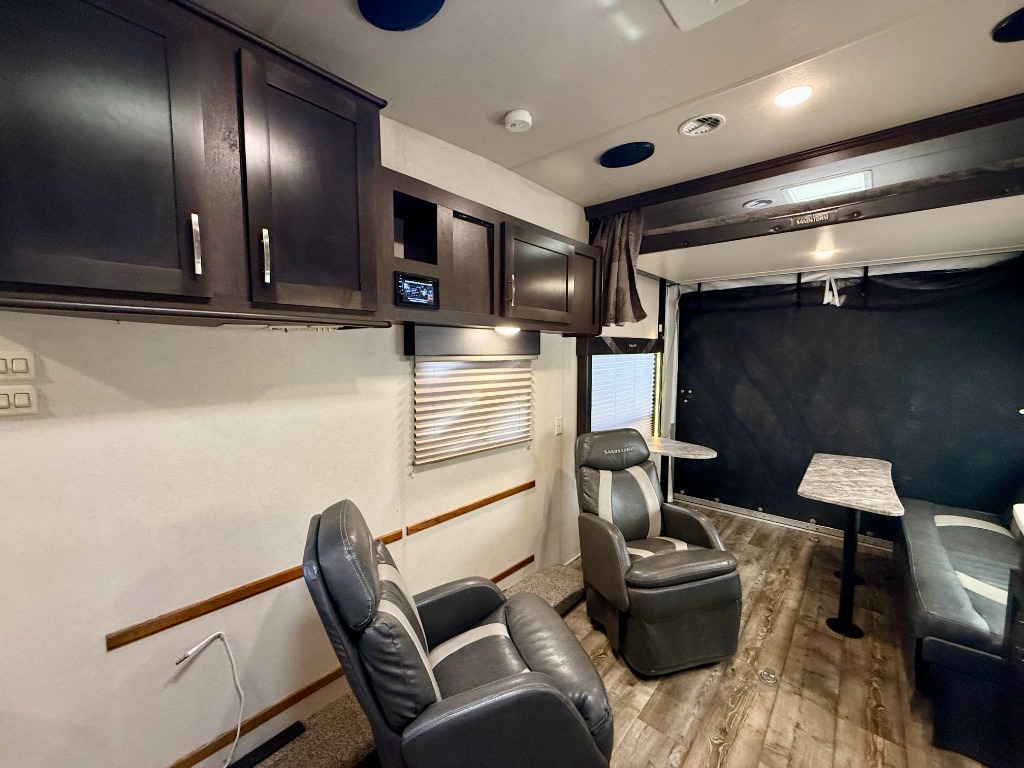 2019 Sandstorm 242SLC - Image 10