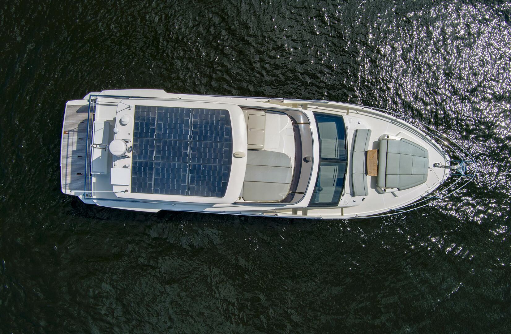 2025 Absolute 52 Fly - Image 11