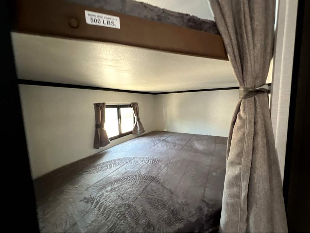2026 VENTURE RV STRATUS 302VBH - Image 10