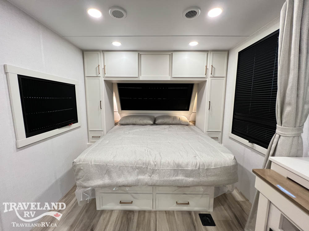 2027 Brinkley RV Model I 235 - Image 15