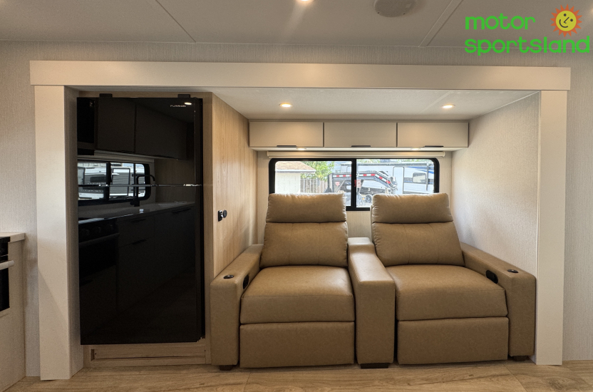 2026 Winnebago Thrive 24RKS - Image 22