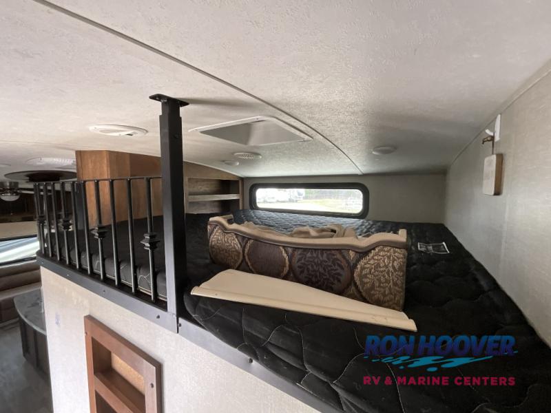 2018 KEYSTONE 3950BR - Image 21