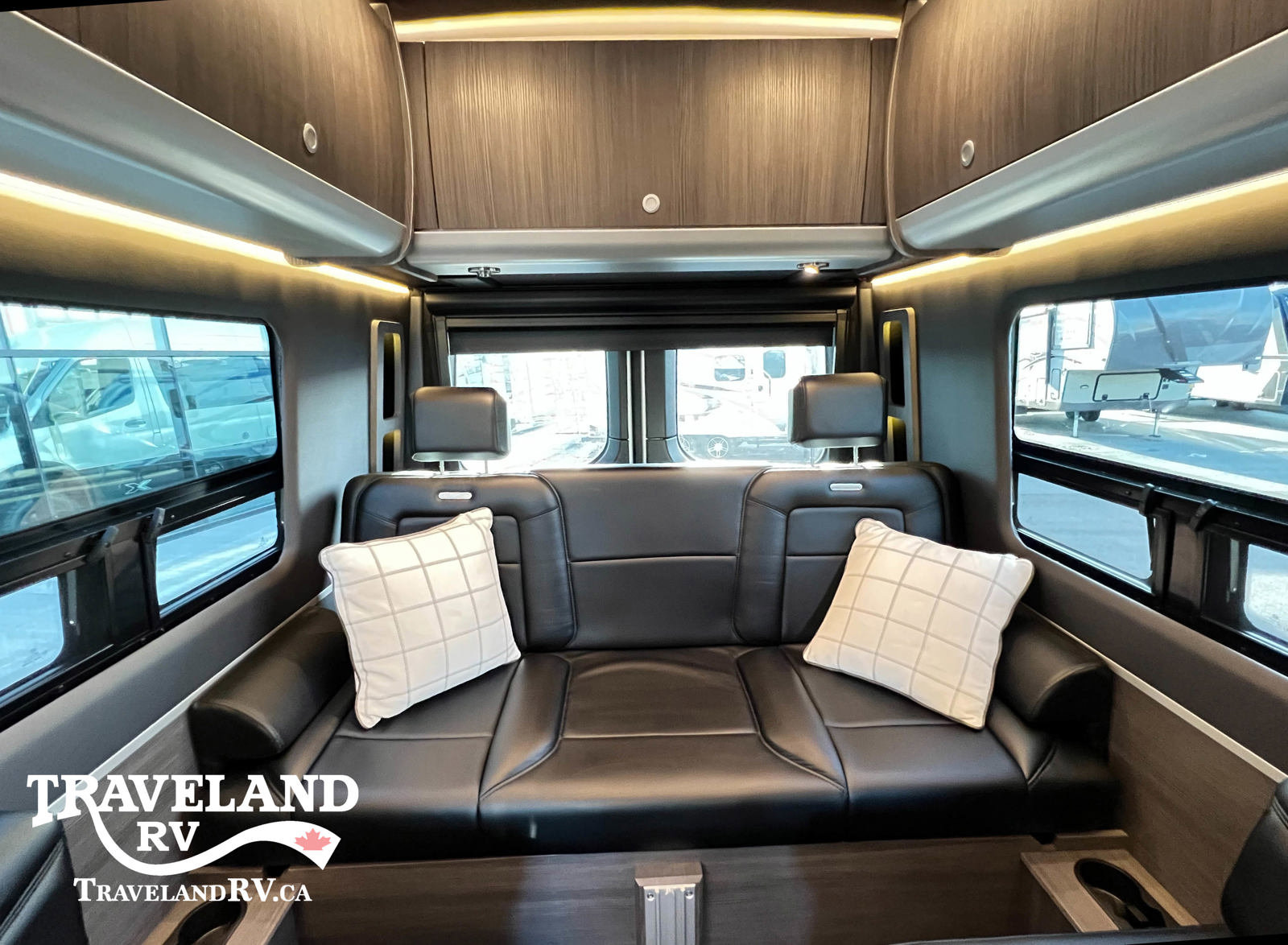 2023 AIRSTREAM INTERSTATE 24GT E-1 PKG - Image 15